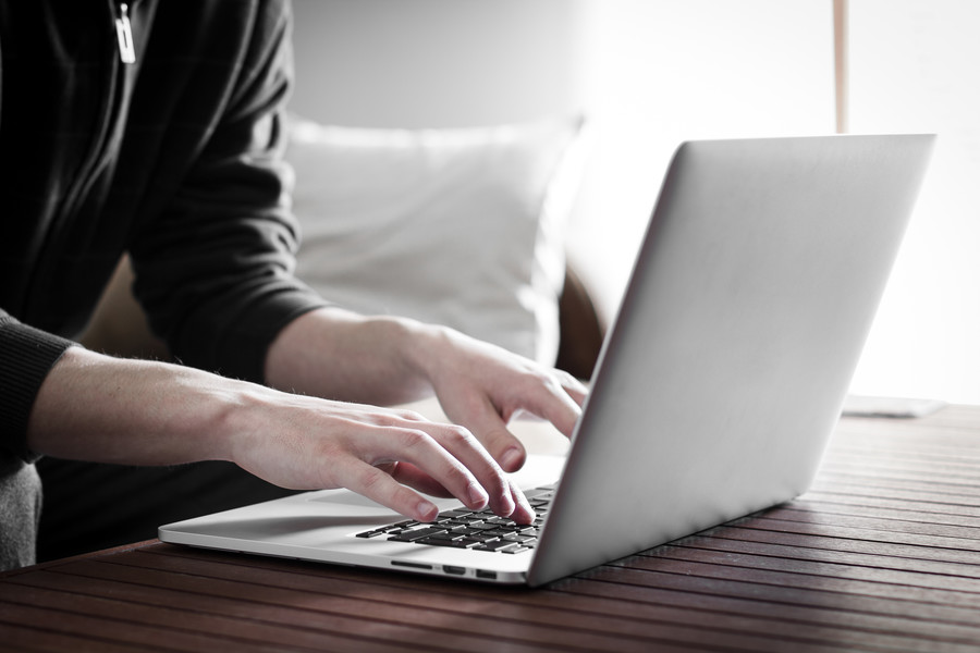 上海過失投毒罪律師探究：法院如何評(píng)估過失投毒罪案件中被告的預(yù)防措施和合規(guī)性