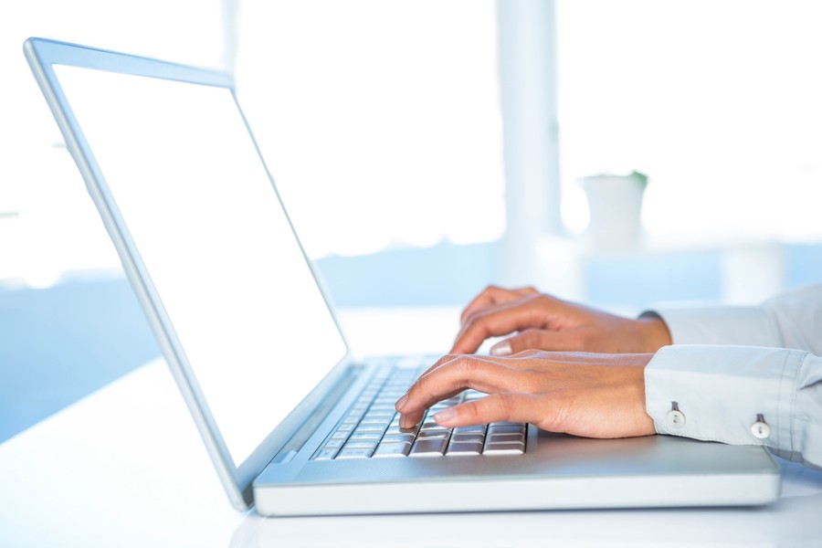 假發(fā)票背后的法律陷阱：上海刑事辯護律師如何助你辨明罪與非罪？