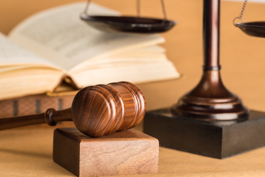 上海減刑辯護(hù)律師解讀經(jīng)濟(jì)犯罪量刑中的減刑幅度