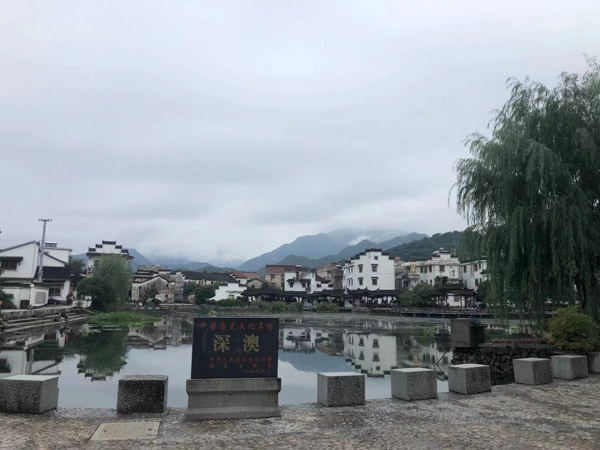 上海職務(wù)侵占罪律師:如何認(rèn)定職務(wù)中的自首及把握辦案機關(guān)掌握的線索范圍