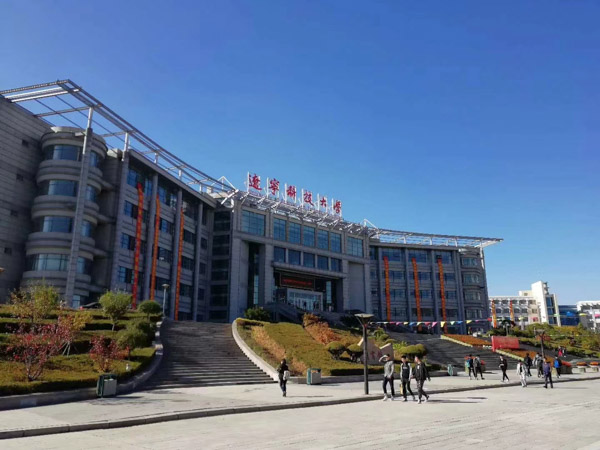 楊浦刑事律師在線講解庭審前會見被告人的主要內(nèi)容包括什么