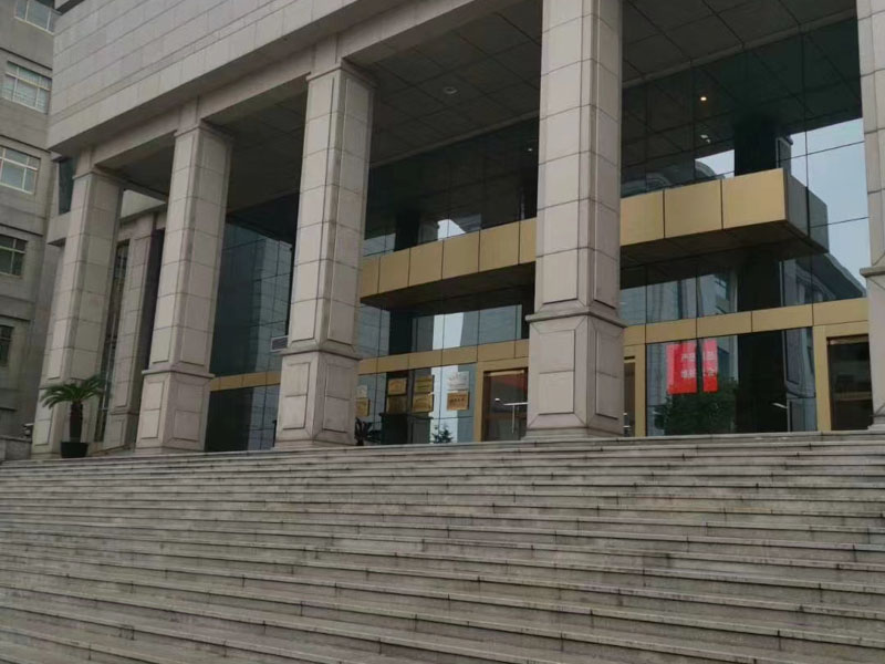 使用大量僵尸賬號(hào)構(gòu)成什么罪？上海刑事訴訟律師來(lái)回答