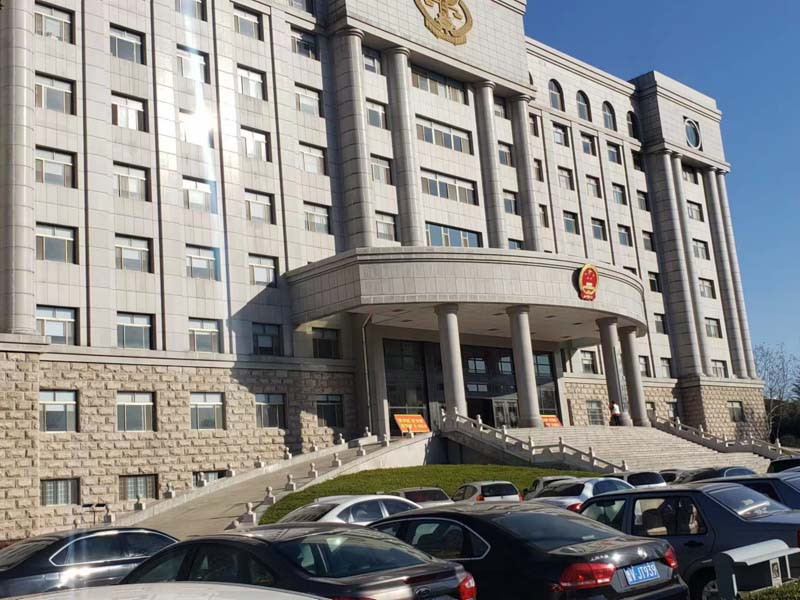 上海好的刑事律師來講講單元犯罪時(shí)的自然人如何做罪輕辯護(hù)