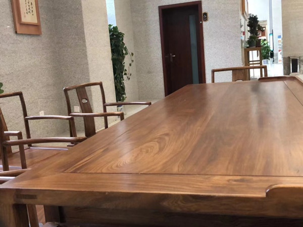 上海刑事律師網(wǎng):單位責(zé)任人員單位犯罪的同時(shí)又個(gè)人犯罪是否數(shù)罪并罰