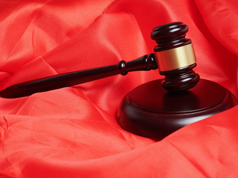 國家機關工作人員簽訂、履行合同失職被騙罪